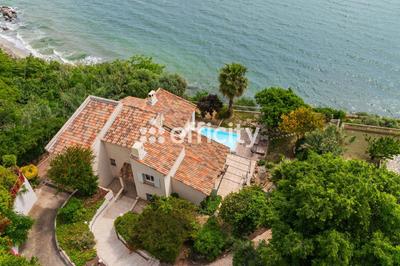 Maison - 160 m² - 4 pièces