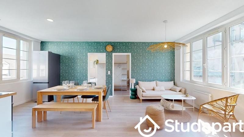 Chambre - 10 m² - 1 pièce