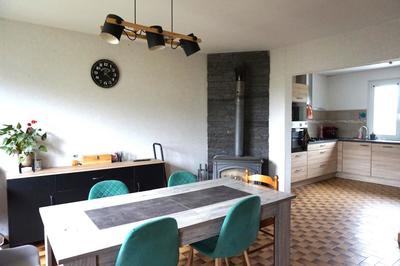 Maison - 140 m² - 7 pièces