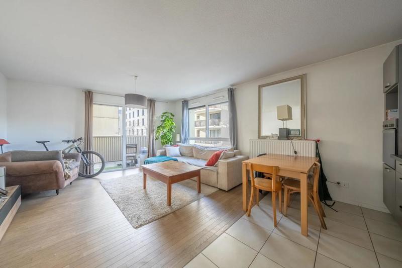 Appartement - 61 m² - 3 pièces