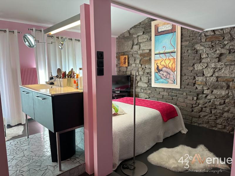 Appartement - 113 m² - 4 pièces