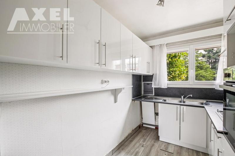 Appartement - 90 m² - 5 pièces