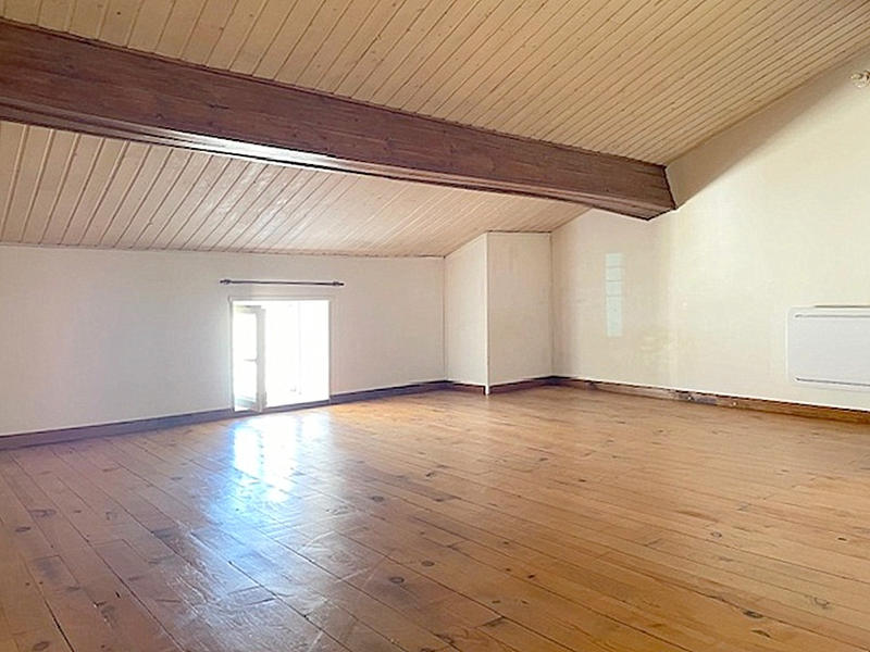 Maison - 153 m² - 7 pièces