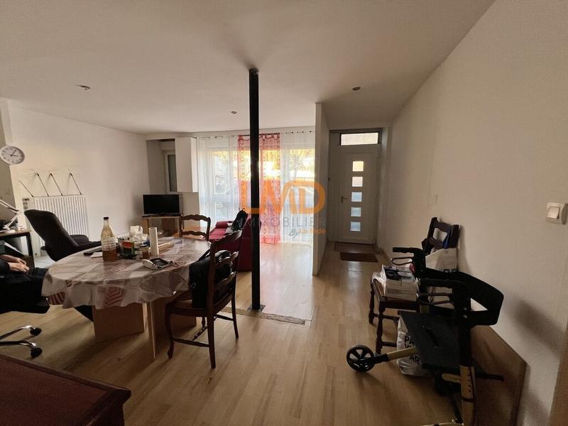 Immeuble - 144 m² - 8 pièces