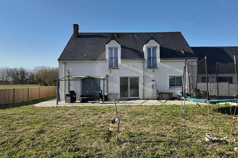 Maison - 160 m² - 7 pièces