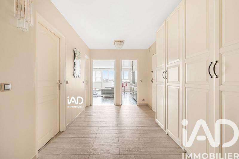 Appartement - 102 m² - 5 pièces