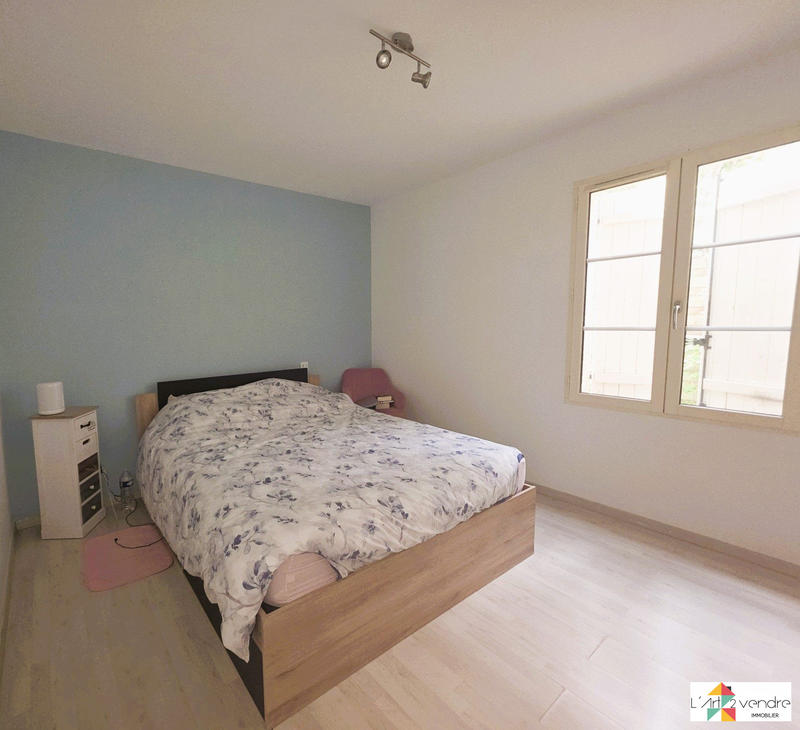 Maison traditionnelle - 148 m² - 6 pièces