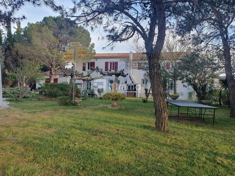 Moulin - 380 m² - 12 pièces