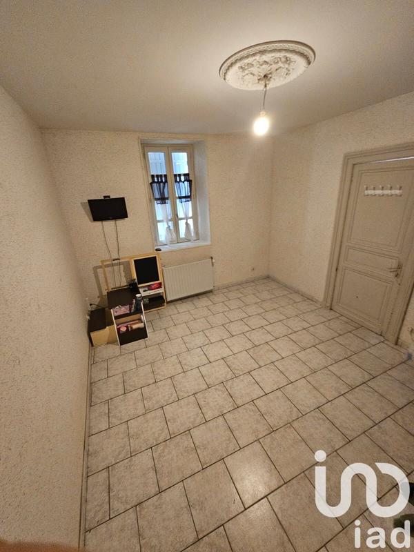 Maison - 143 m² - 6 pièces