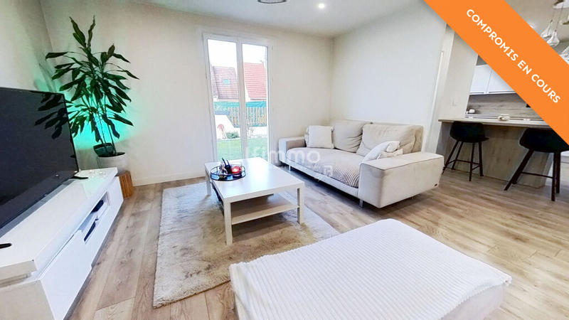 Maison - 101 m² - 5 pièces