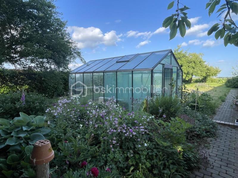 Corps de ferme - 200 m² - 7 pièces