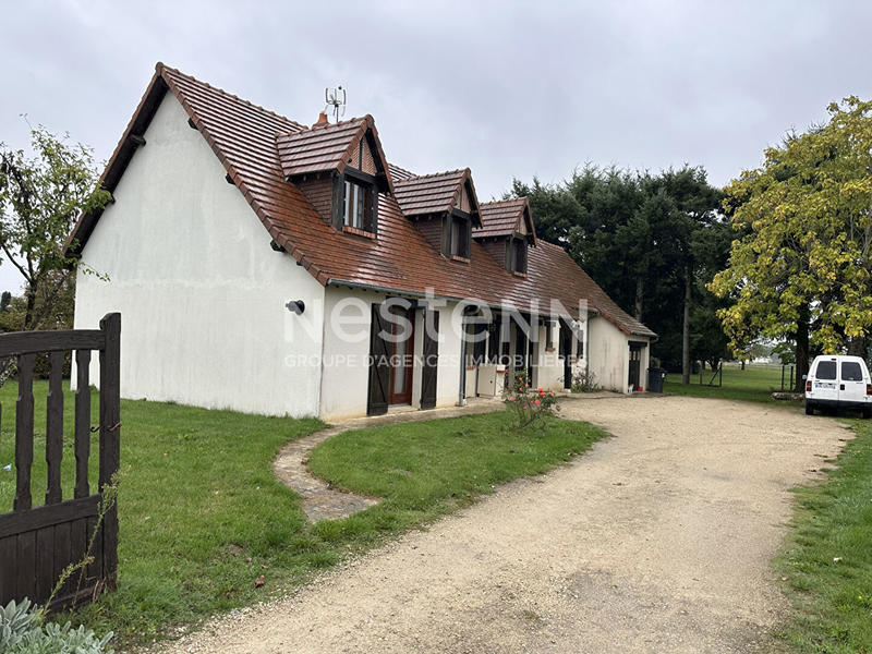 Maison - 190 m² - 8 pièces