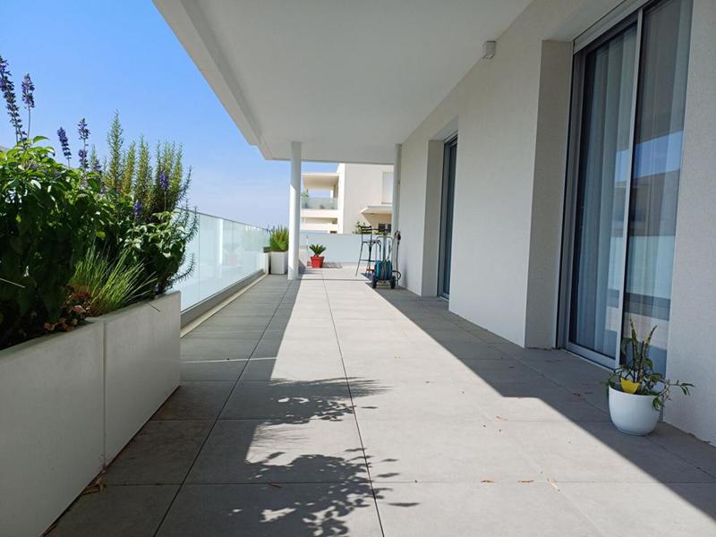 Appartement - 94 m² - 3 pièces