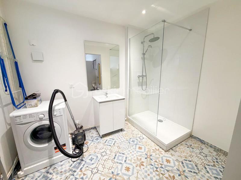 Immeuble - 92 m² - 5 pièces