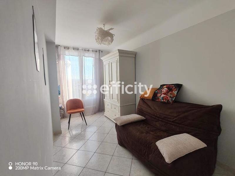 Appartement - 72 m² - 4 pièces