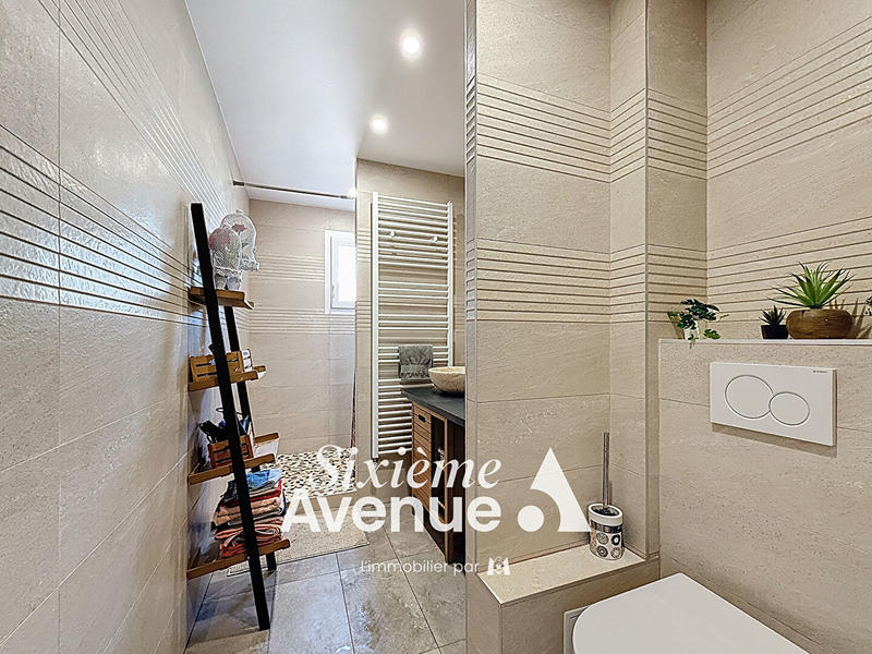 Maison - 80 m² - 4 pièces