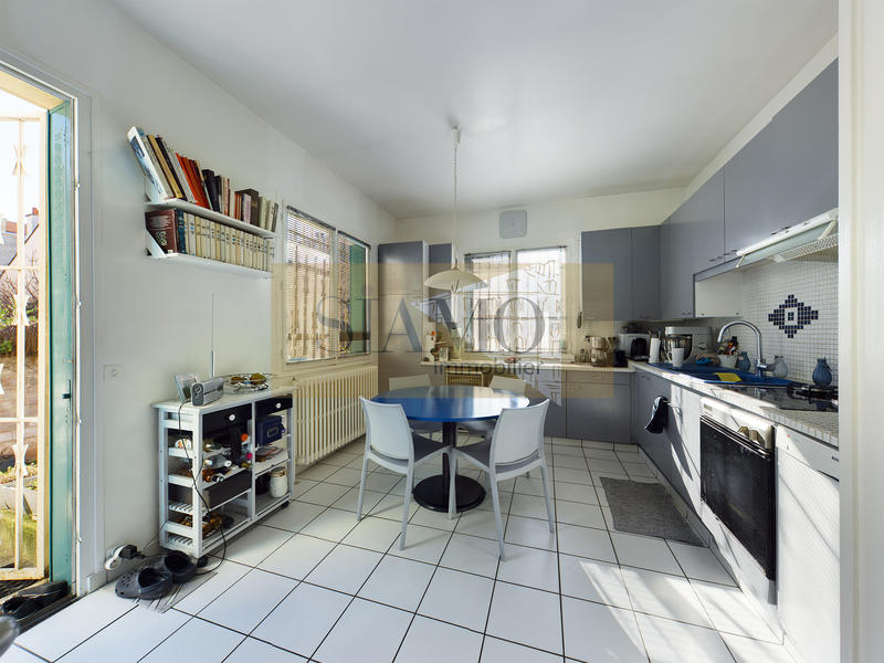 Maison - 150 m² - 5 pièces