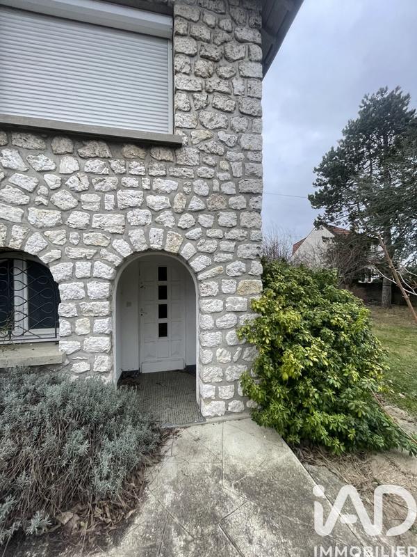 Maison - 88 m² - 4 pièces