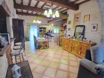 Maison - 164 m² - 7 pièces