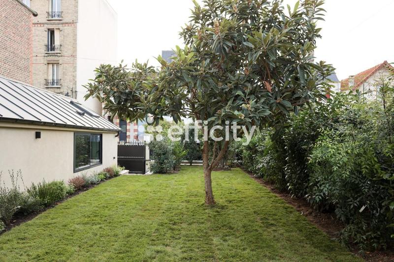 Maison - 141 m² - 5 pièces