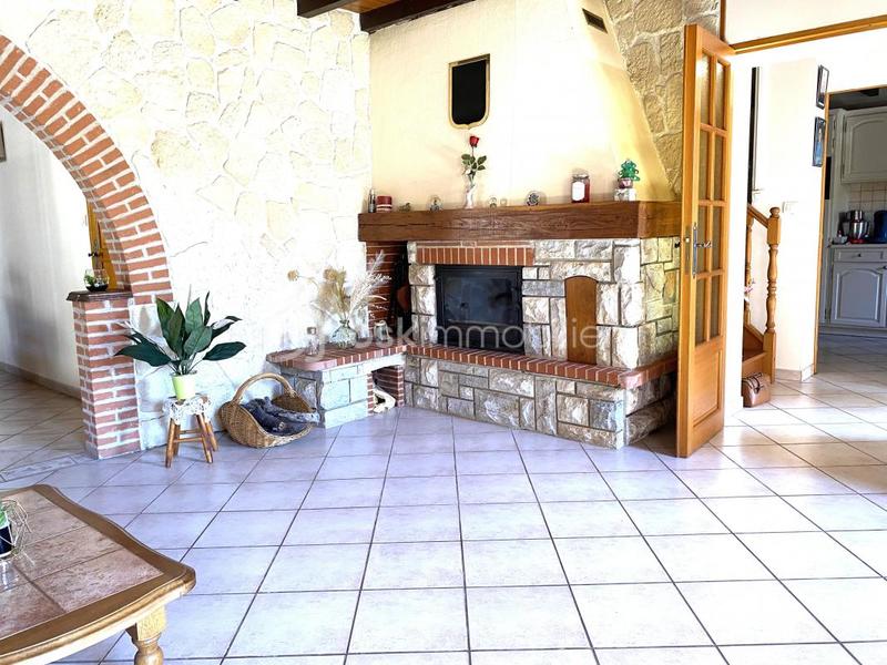 Maison traditionnelle - 160 m² - 5 pièces