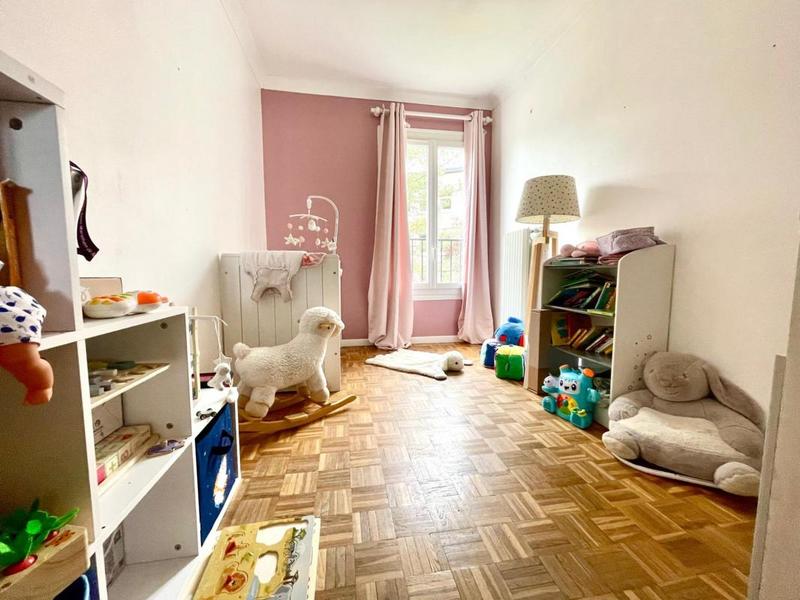 Pavillon - 120 m² - 6 pièces