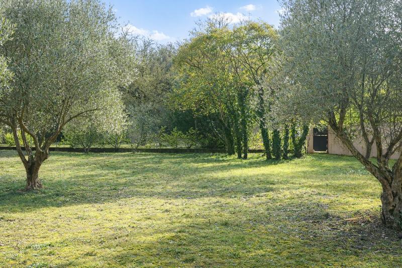 Propriété - 231 m² - 8 pièces