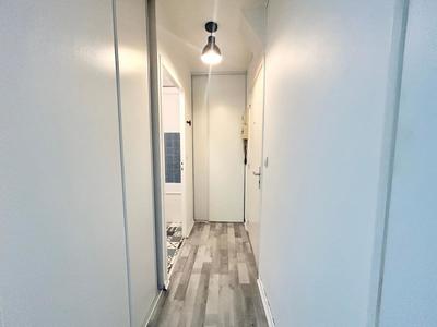 Studio - 20 m² - 1 pièce