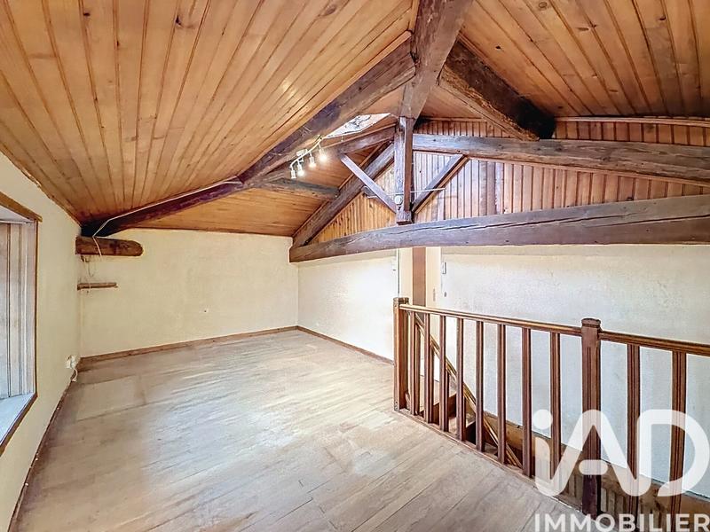 Appartement - 96 m² - 3 pièces