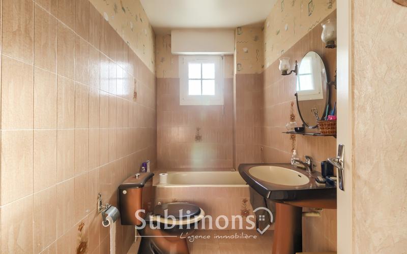 Maison ancienne - 184 m² - 7 pièces