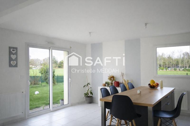 Maison - 94 m² - 5 pièces