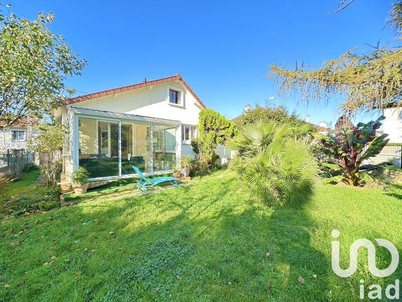 Maison - 90 m² - 4 pièces