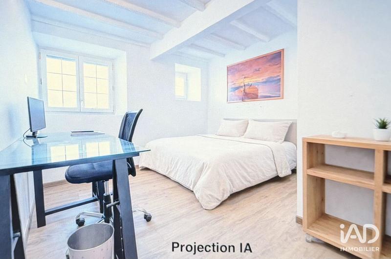 Maison - 200 m² - 4 pièces