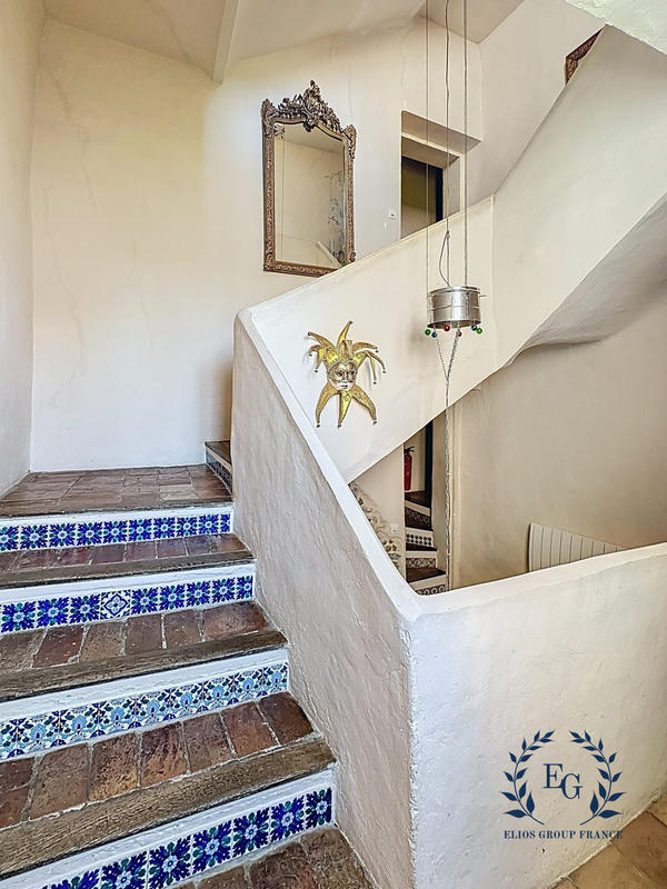 Bastide - 275 m² - 10 pièces