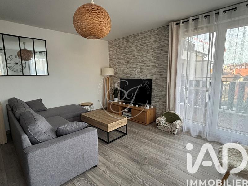 Appartement - 64 m² - 3 pièces