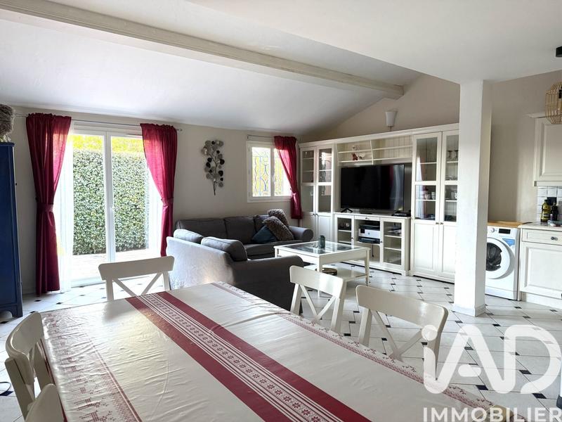 Maison - 91 m² - 5 pièces