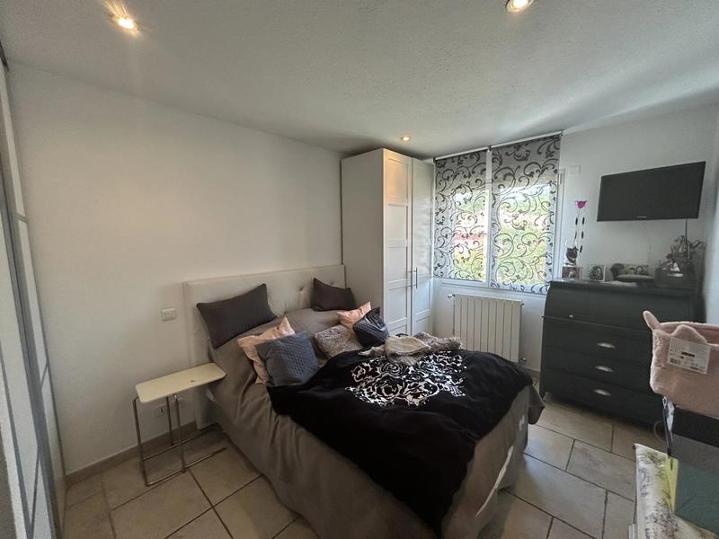 Villa - 195 m² - 6 pièces