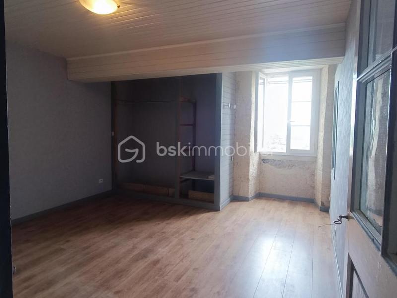 Maison en pierre - 150 m² - 4 pièces