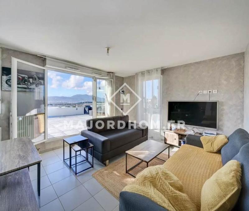 Appartement - 57 m² - 3 pièces