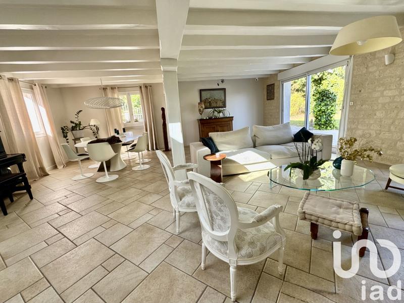Maison - 194 m² - 6 pièces