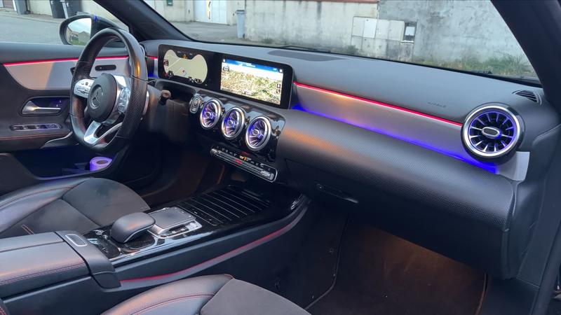 Mercedes Classe a 180 d 116 7g-Dct Amg Line - Entretien constructeur Toit ouvrant