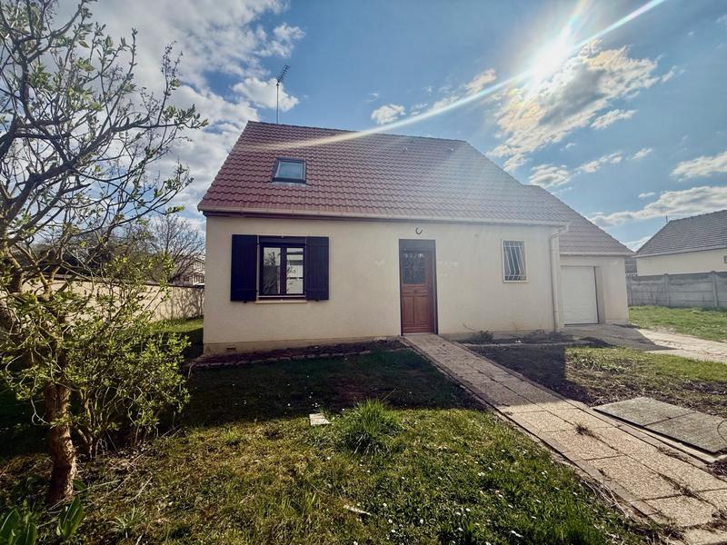 Maison - 100 m² - 6 pièces