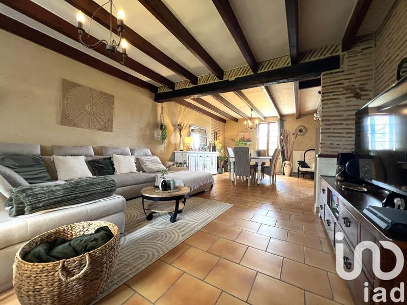 Maison - 257 m² - 8 pièces