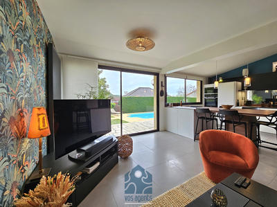 Maison - 218 m² - 7 pièces