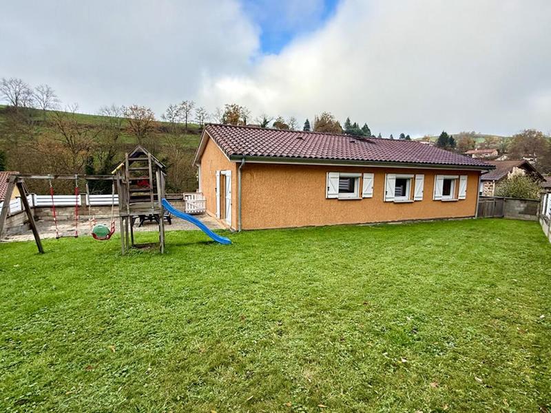 Maison - 93 m² - 5 pièces