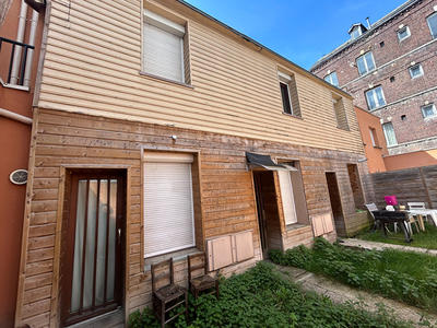 Immeuble - 30 m² - 3 pièces