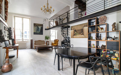 Appartement - 112 m² - 5 pièces