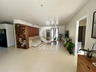 Maison - 190 m² - 5 pièces