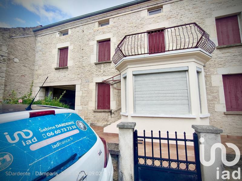 Maison de village - 410 m² - 11 pièces