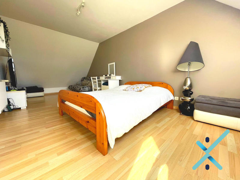 Maison contemporaine - 153 m² - 7 pièces